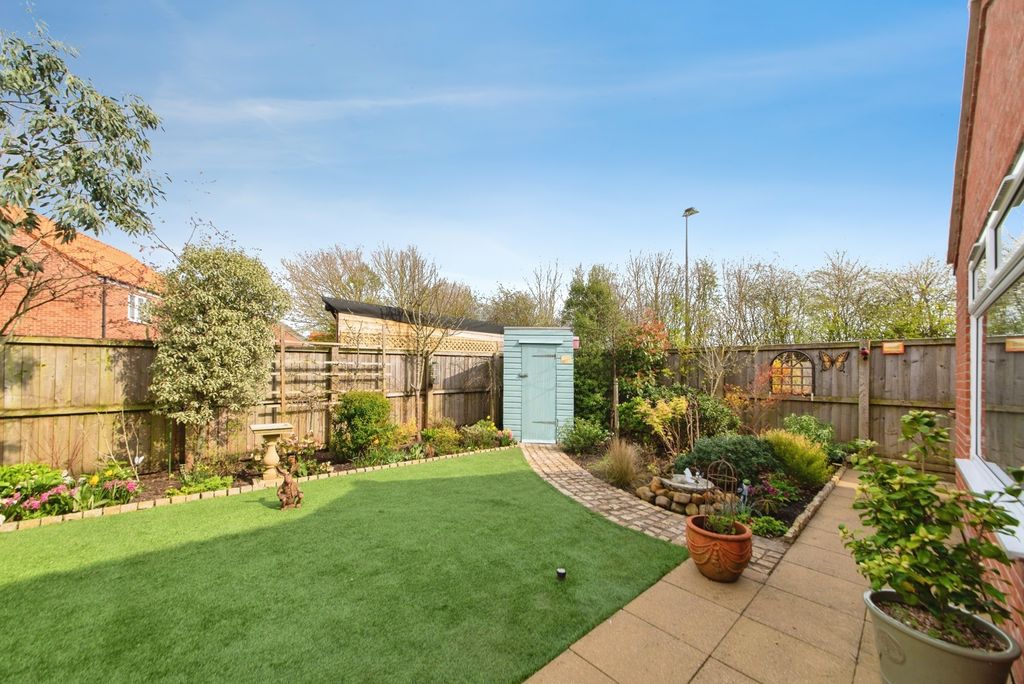 Property photo 2 of 21 Pbox-Img.Jpg