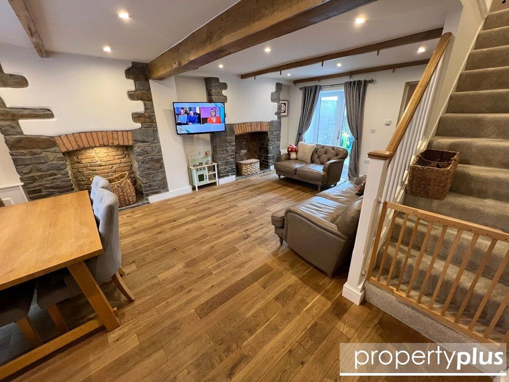 Property photo 2 of 13 Picture No. 05