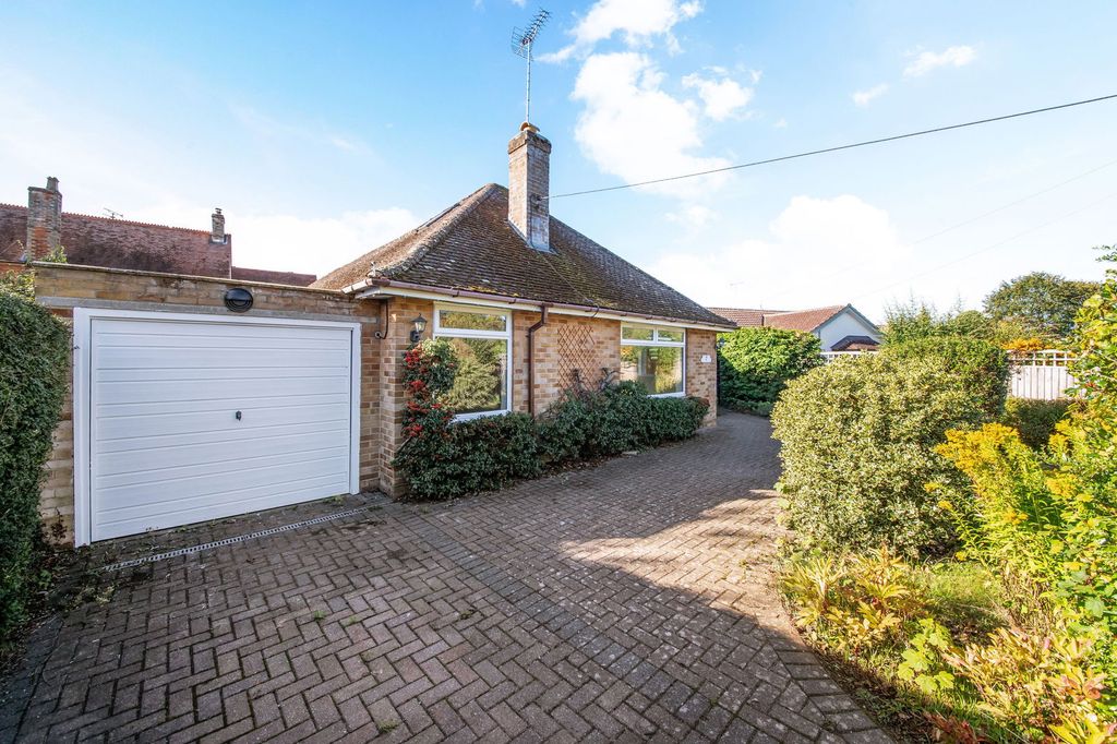 Property photo 1 of 10