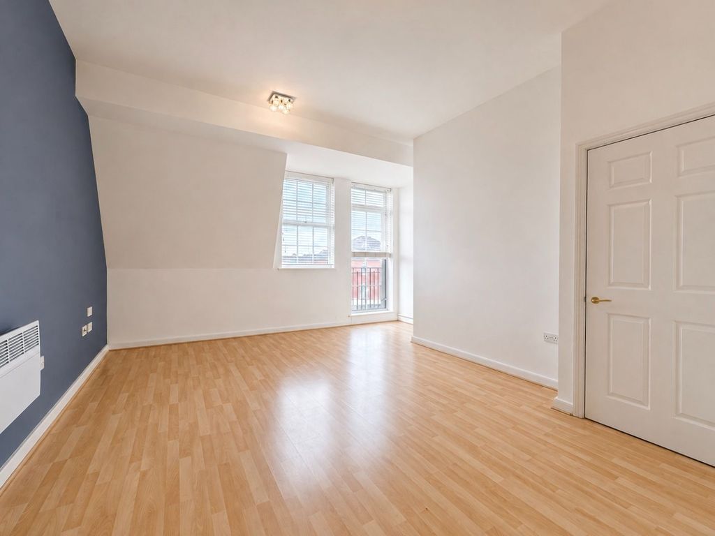 Property photo 2 of 11
