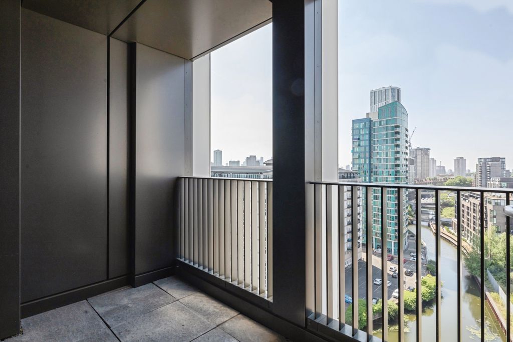 Property photo 3 of 19 Fs_250516_06