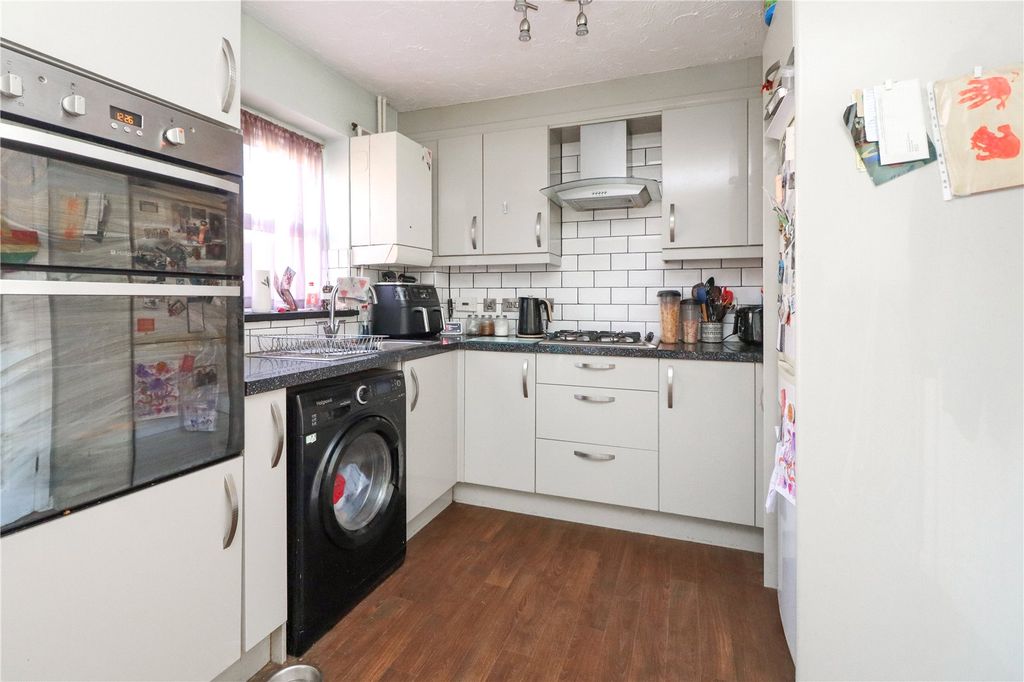 Property photo 2 of 15 Picture No. 01