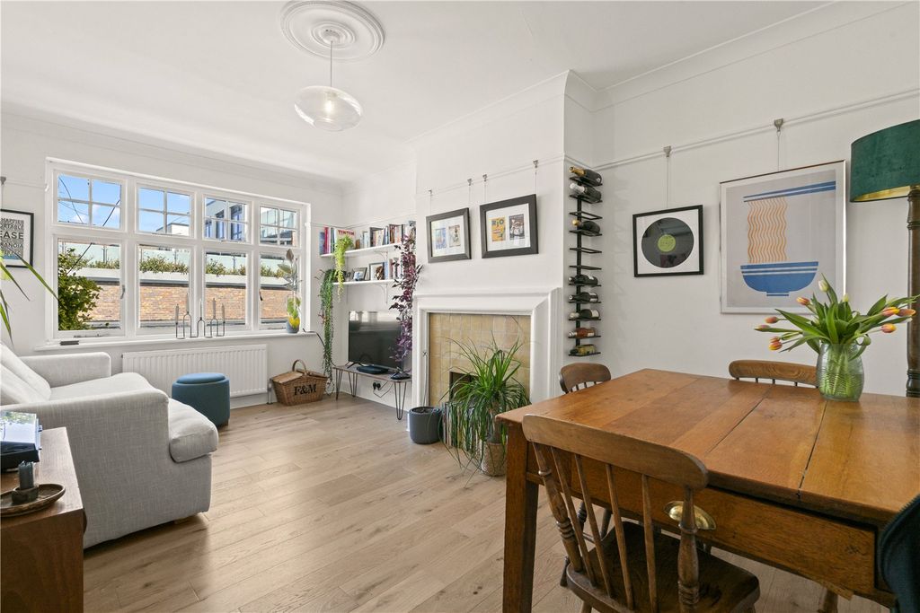 Property photo 2 of 14 Picture No. 05