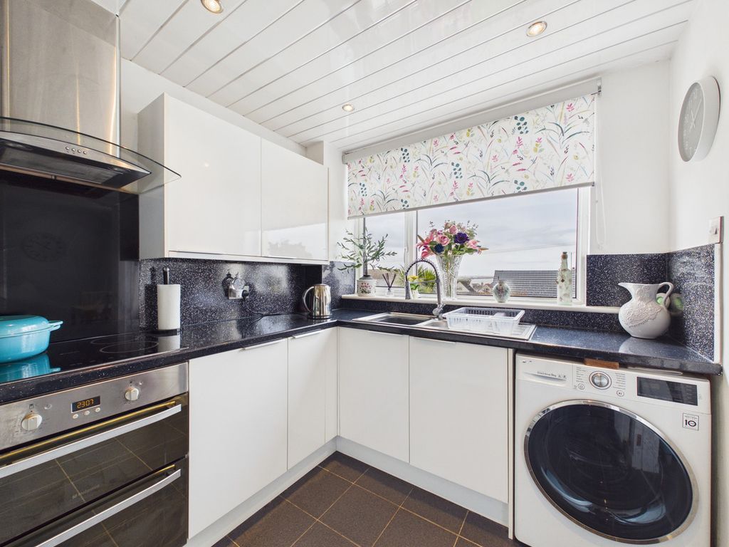 Additional image 6 of 2 bed flat for saleSeafield Court, Ardrossan, 8 KA22