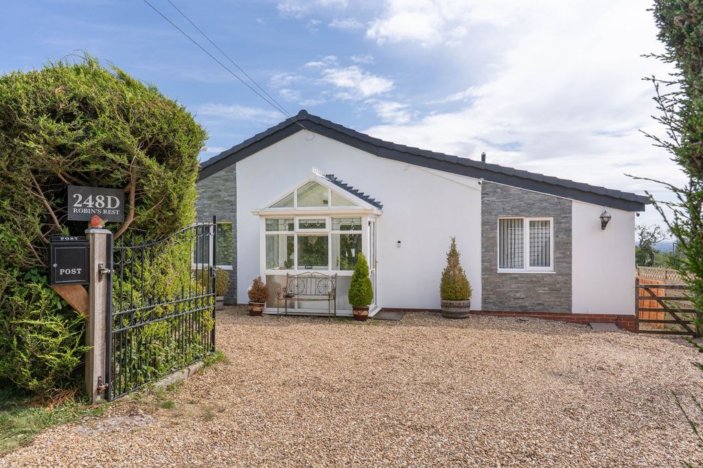 Property photo 1 of 37