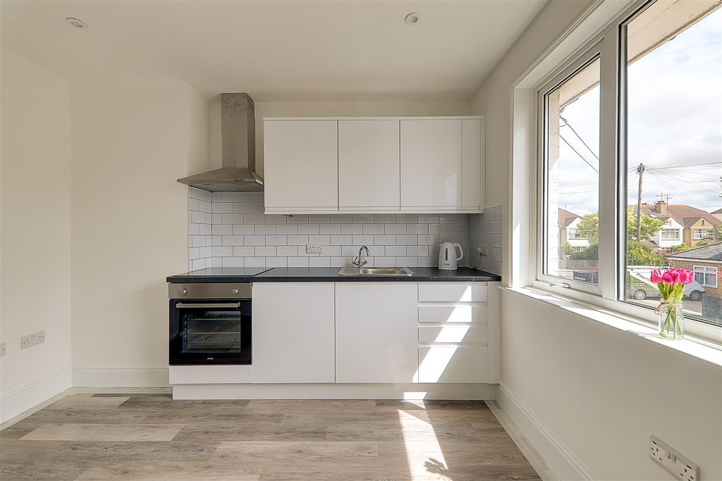 Property photo 3 of 11 Img_4899-Img_4901.Jpg