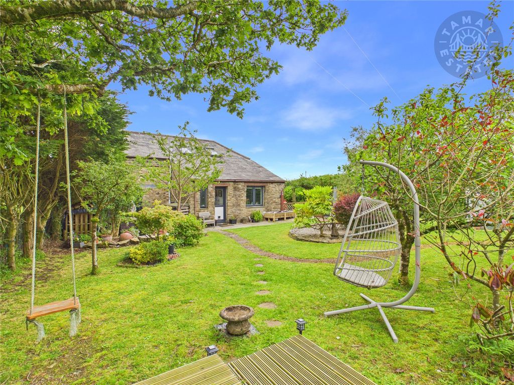 Property photo 1 of 27 Rear Garden