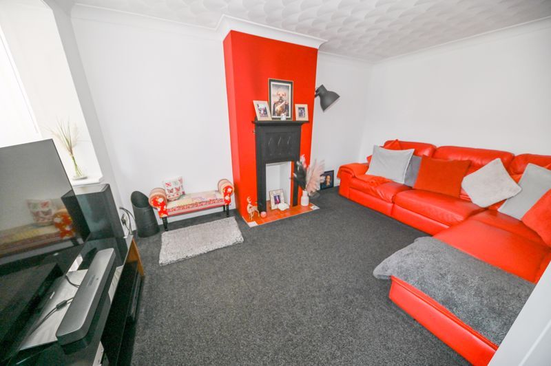 Property photo 2 of 16 Photo 11