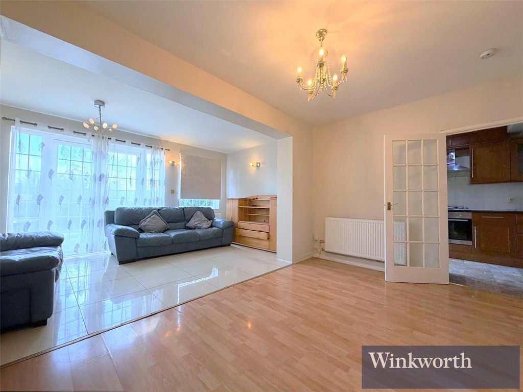 Property photo 2 of 16 Picture No. 02