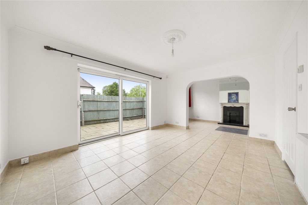 Property photo 2 of 11 Reception Room