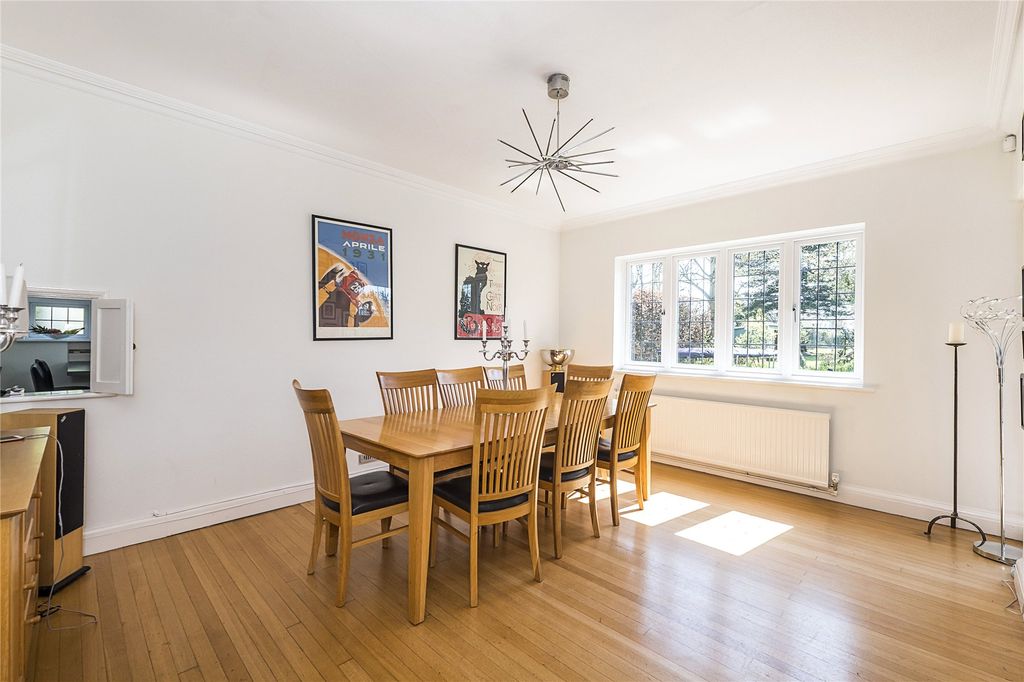 Property photo 3 of 13 Picture No. 08