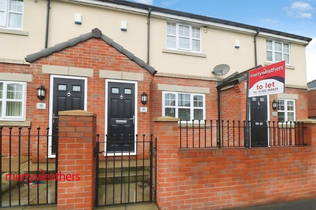 Property photo 1 of 10 E02Fdd88-537c7454Ae3d383c9036dab3E3661900.Jpg