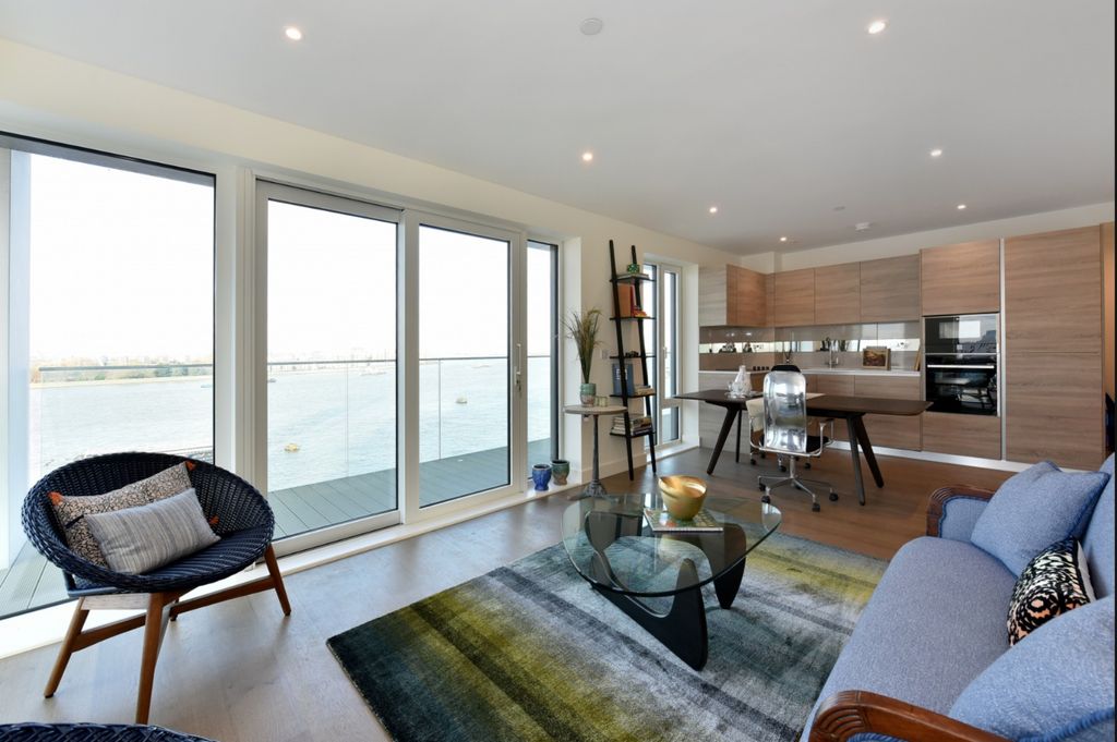 Property photo 2 of 16 Gallery