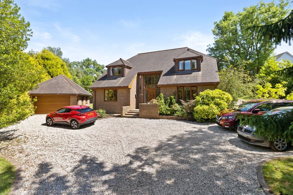 Property photo 1 of 30