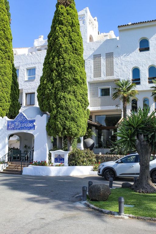 Property photo 3 of 36