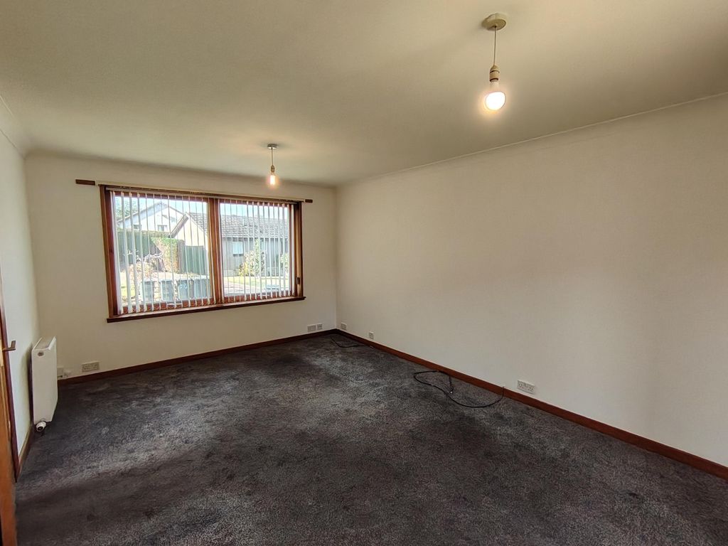 Property photo 2 of 12 Img_20261001_104136