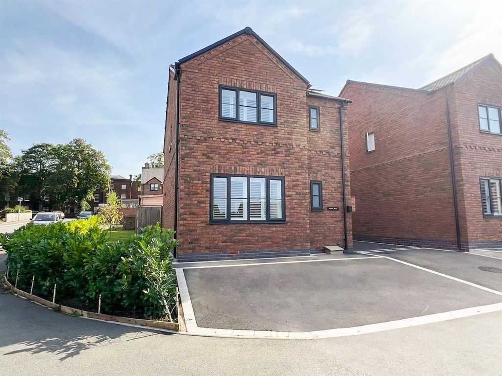 Property photo 1 of 24 9Bbf3444-8301-4250-B637-A49d6B6424E8.Jpg