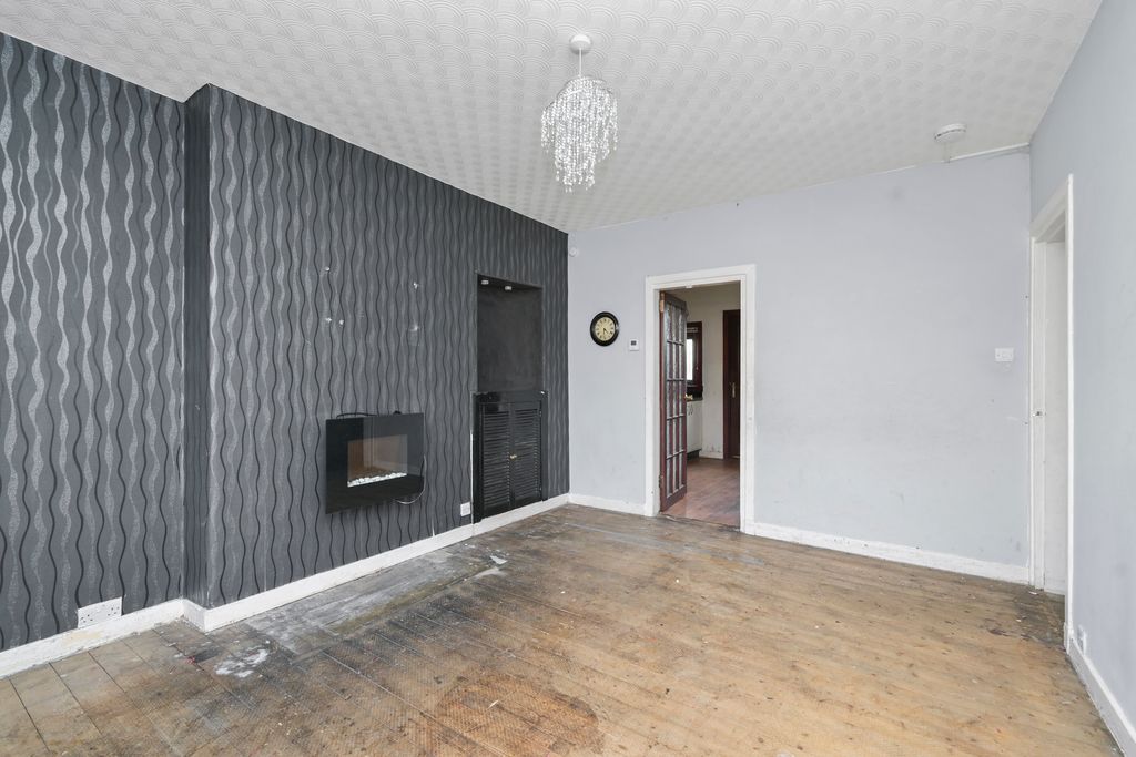 Property photo 3 of 15 Property Image 3