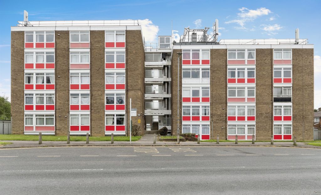 Property photo 1 of 15