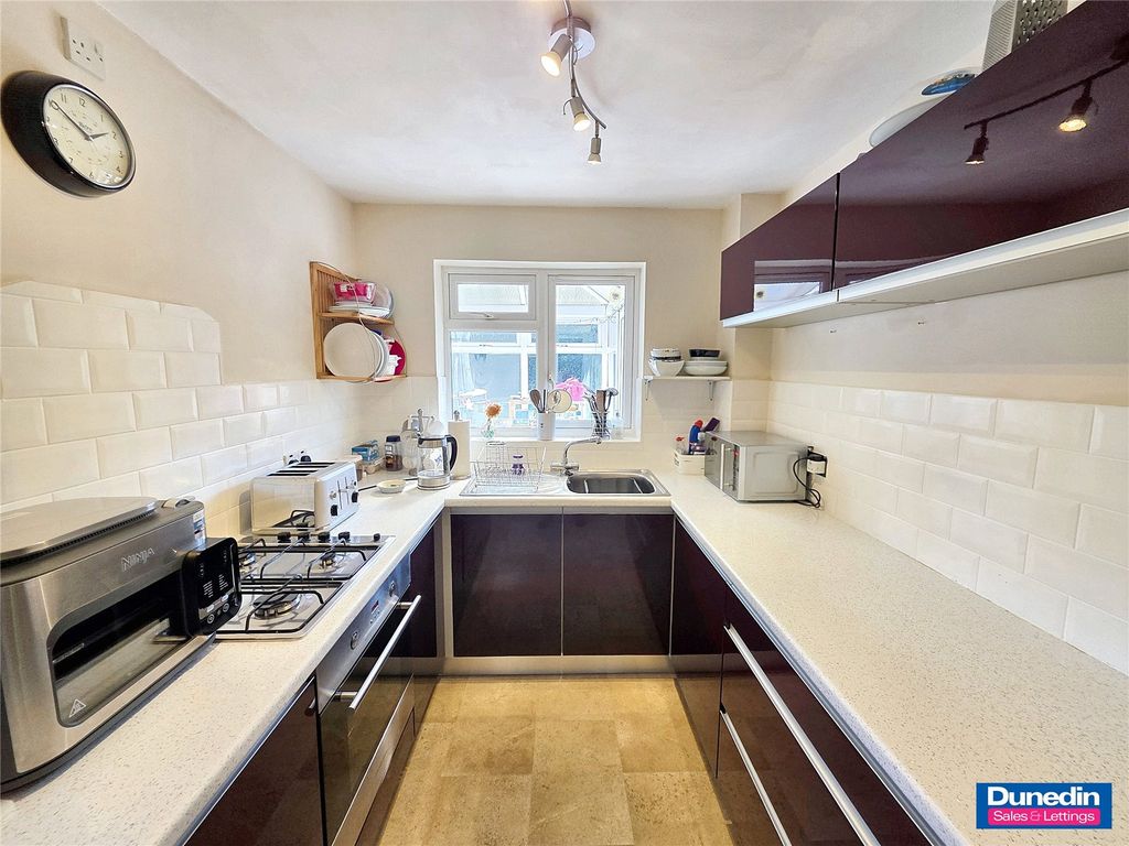 Property photo 3 of 15 Picture No. 03