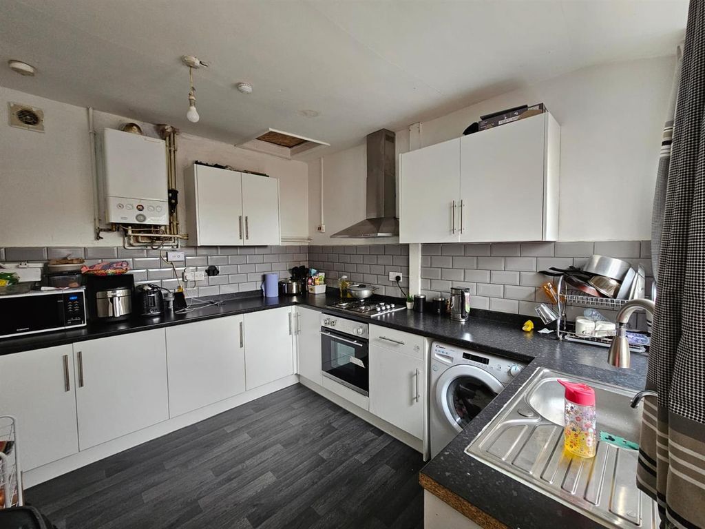 Property photo 3 of 13 Img-20250516-Wa0005.Jpg