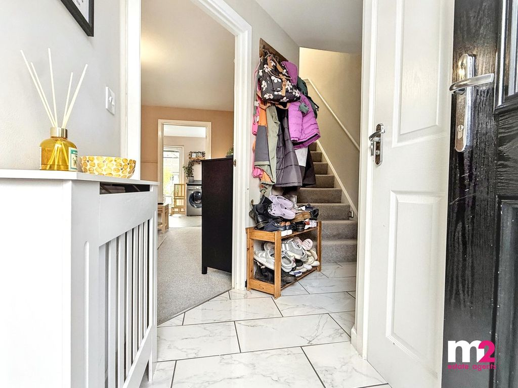 Property photo 2 of 22