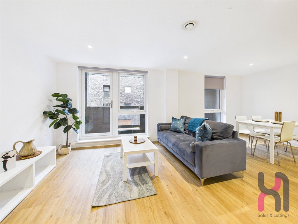 Property photo 2 of 13 Picture No. 46