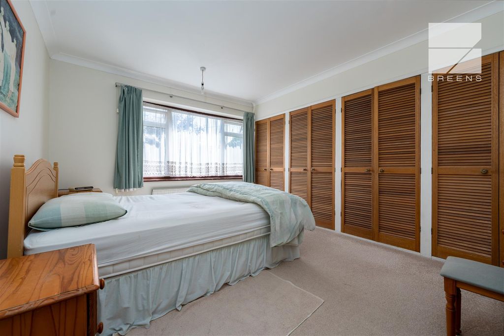 Property photo 2 of 36 1A, Preston Avenue_0004.Jpg