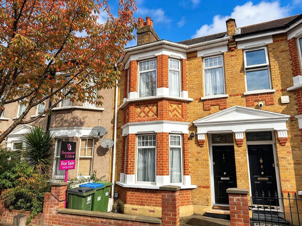 Property photo 1 of 20 4825740