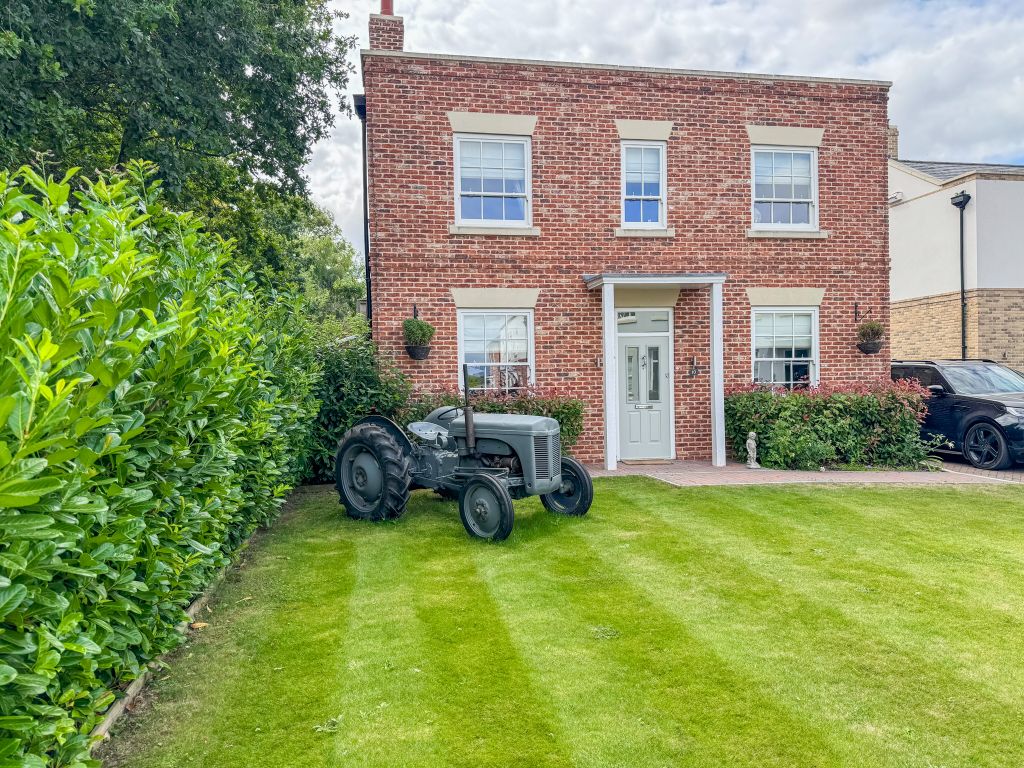 Property photo 1 of 39 Img_4806