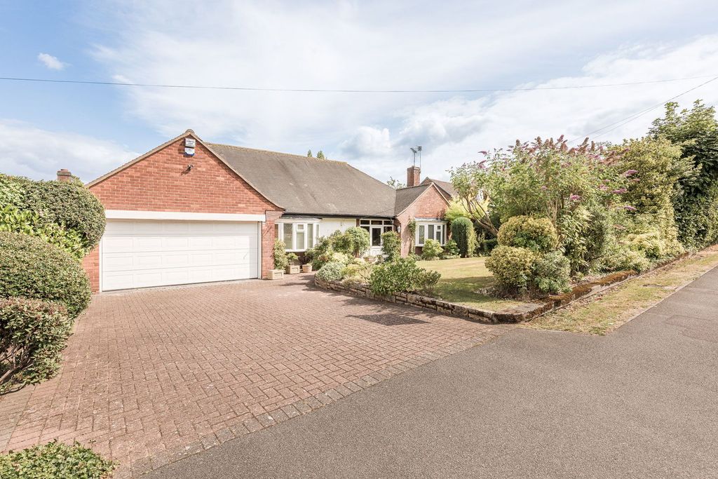 Property photo 3 of 39