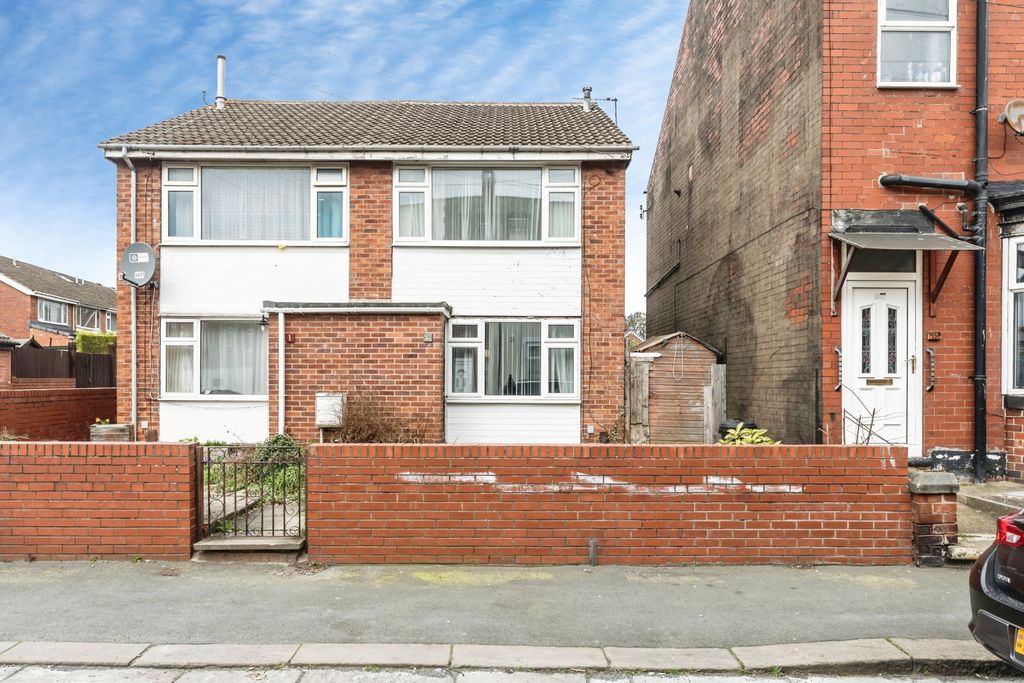 Property photo 1 of 13