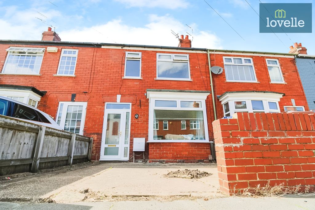 Property photo 3 of 18