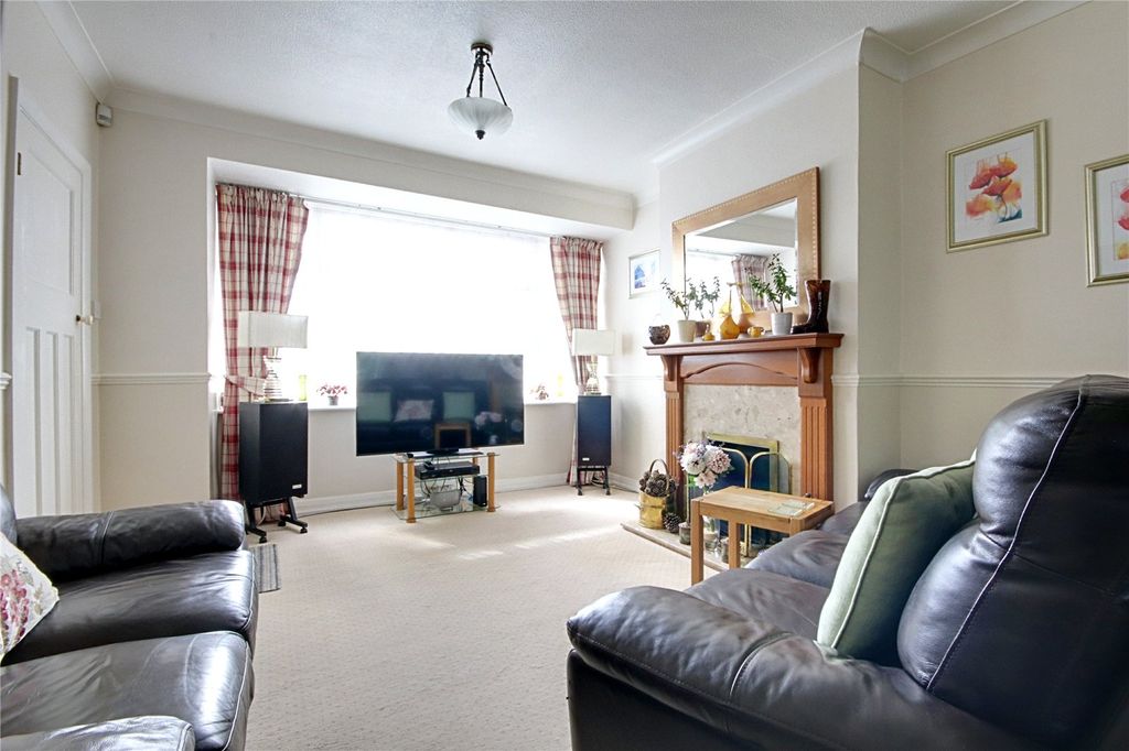 Property photo 3 of 19 Picture No. 13