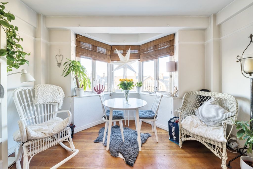 Property photo 2 of 9 931717 (3)