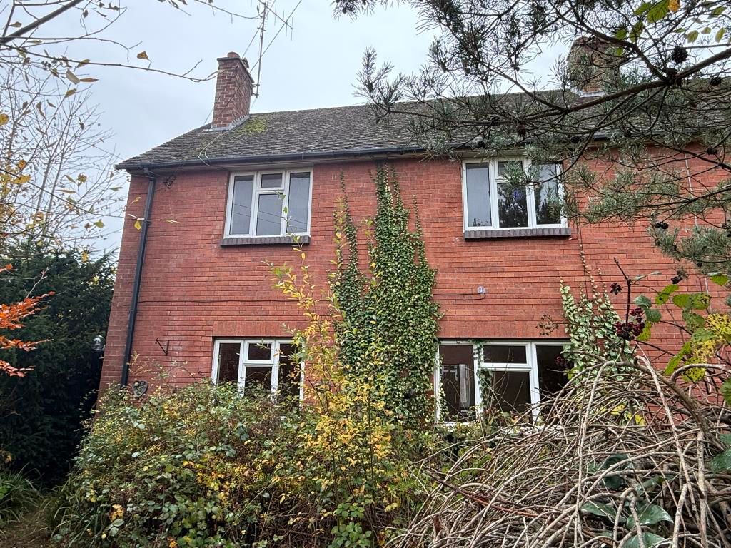 Property photo 1 of 11 Semi In Need Of Refurbishment