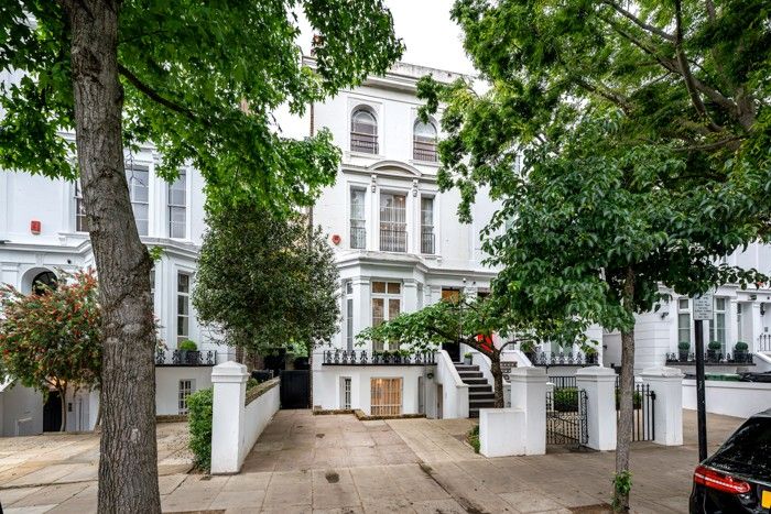 Property photo 1 of 36