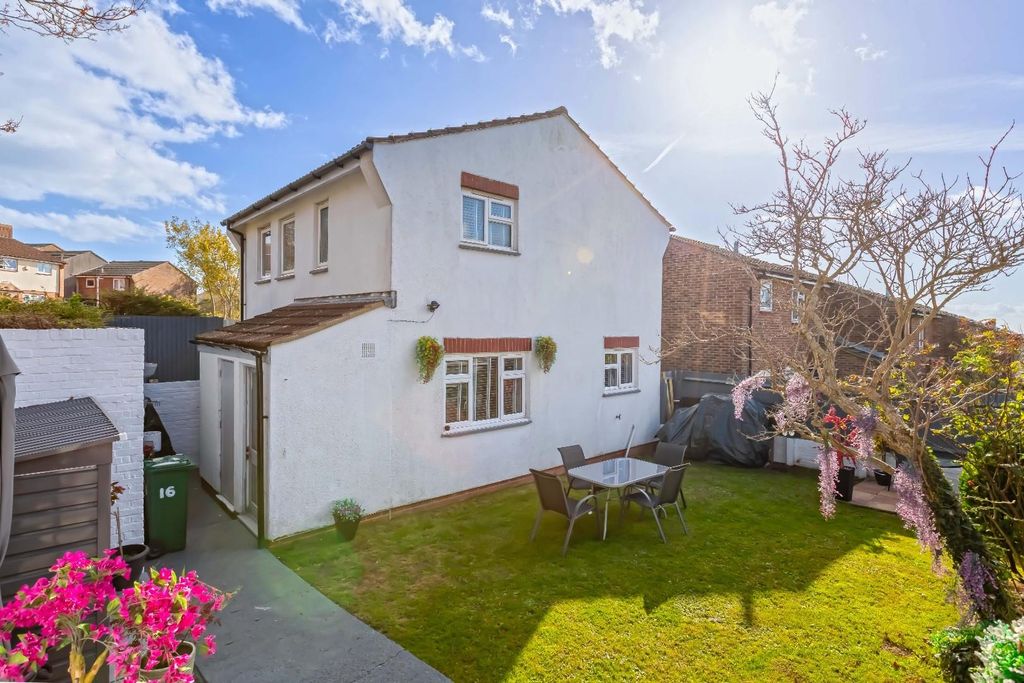 Property photo 1 of 28 Piltdown_20.Jpg