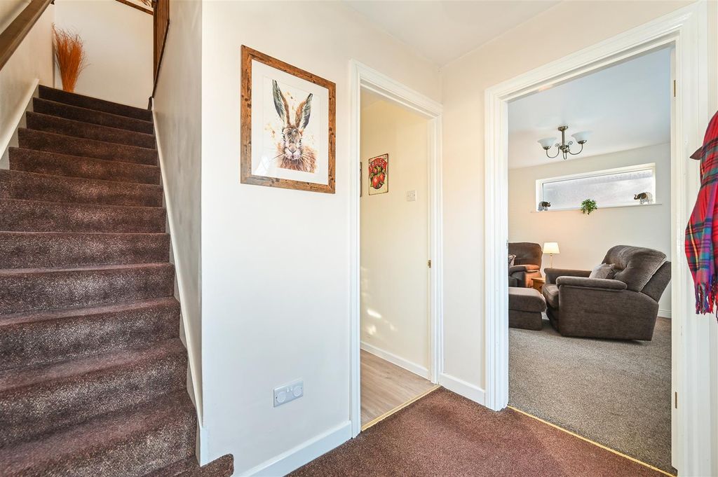 Property photo 3 of 23 Ph24_6315383.Jpg