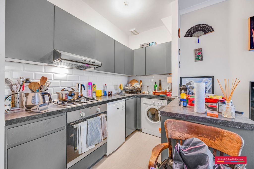 Property photo 2 of 5 Picture 2