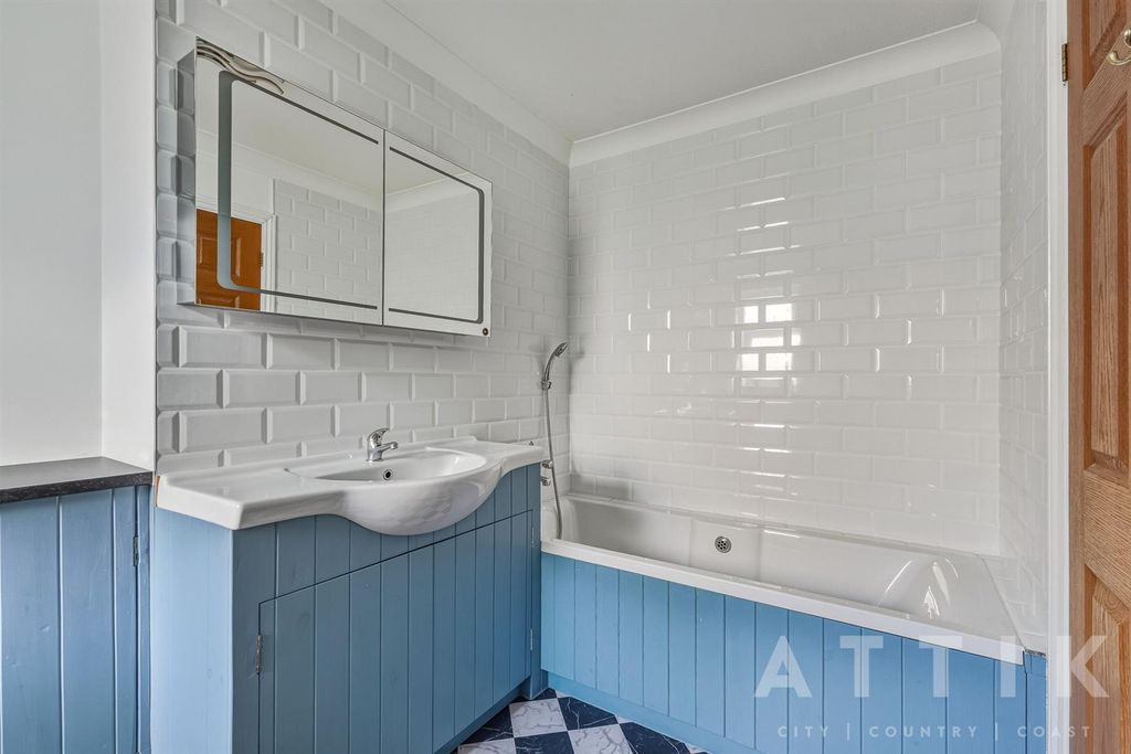 Additional image 36 of 5 bed detached house for saleQuay Street, Halesworth IP19