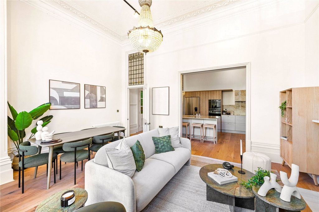 Property photo 3 of 20 Picture 3