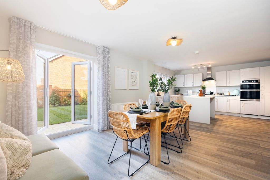 Property photo 2 of 11 Papworth_05