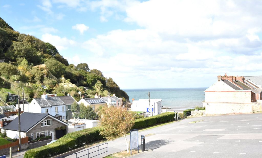 Property photo 2 of 17 Picture No. 03