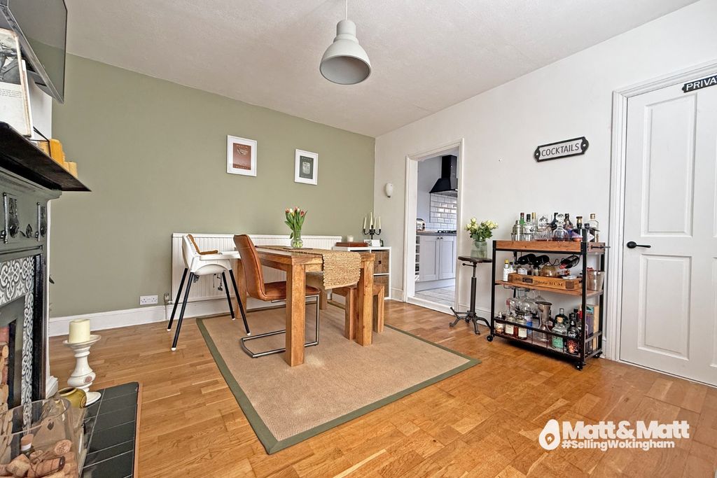 Property photo 3 of 10 4992976