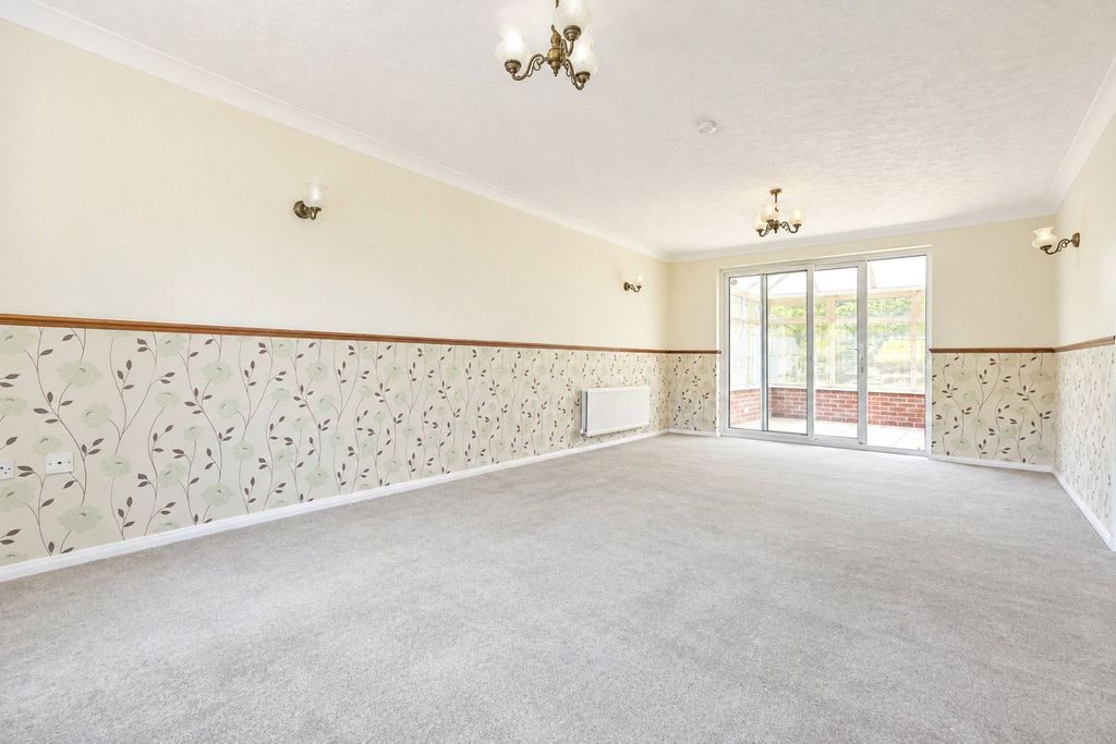 Property photo 3 of 14 Picture No. 14