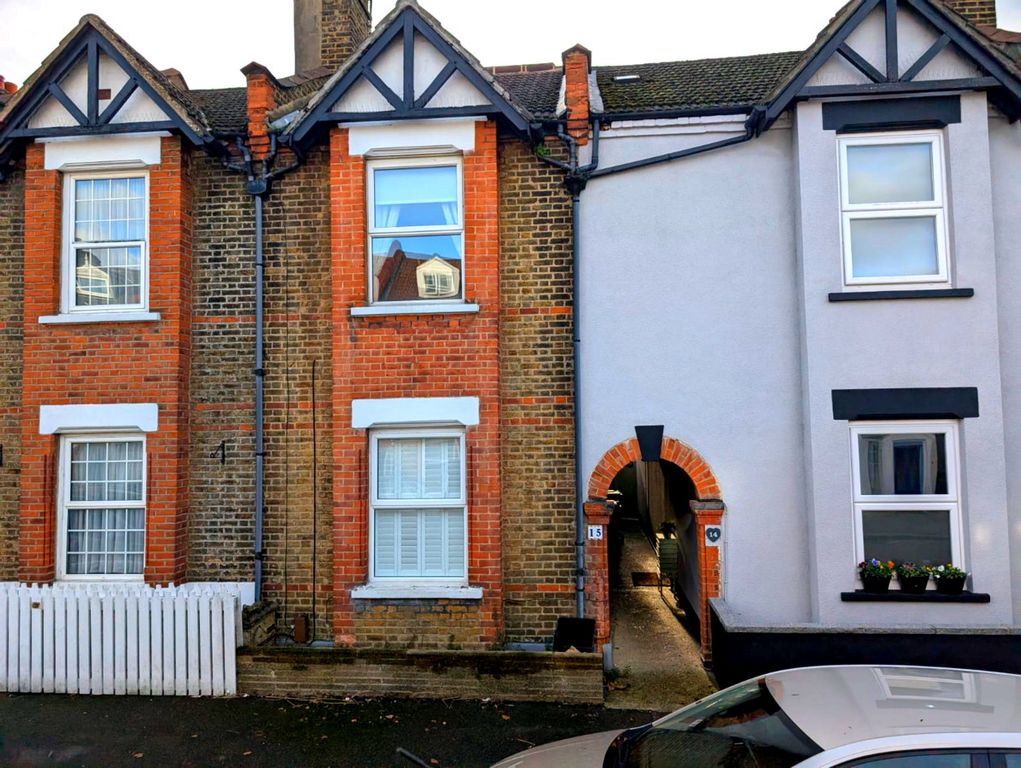 Property photo 1 of 12