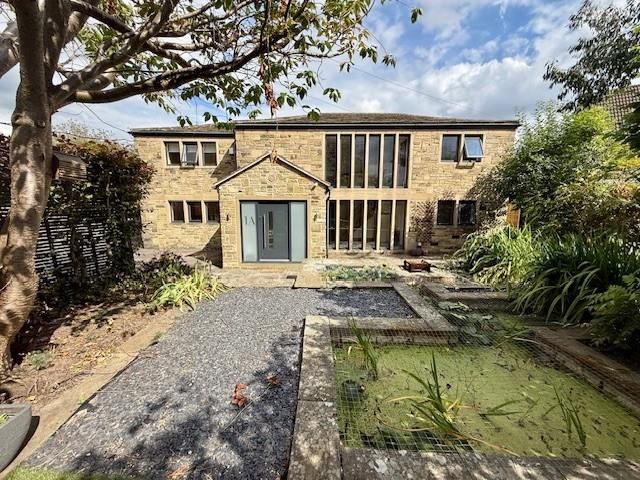 Property photo 1 of 33