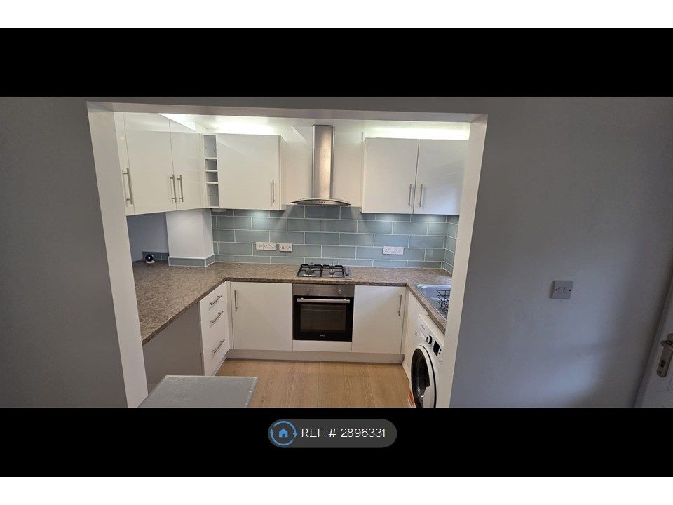 Property photo 1 of 15 Kitchen