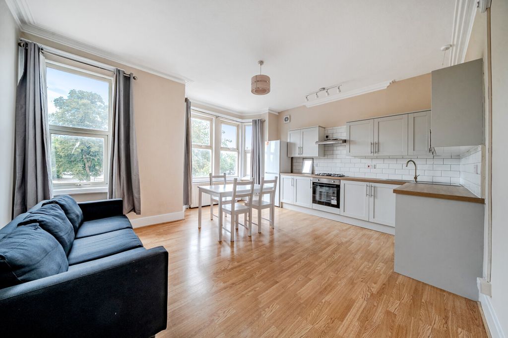 Property photo 1 of 9 1514015-6-1A042c6...